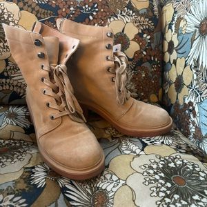 Madewell heeled lace up boots - size 7 EUC